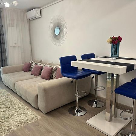 Sea View Luxury Apartament 那沃达利 外观 照片